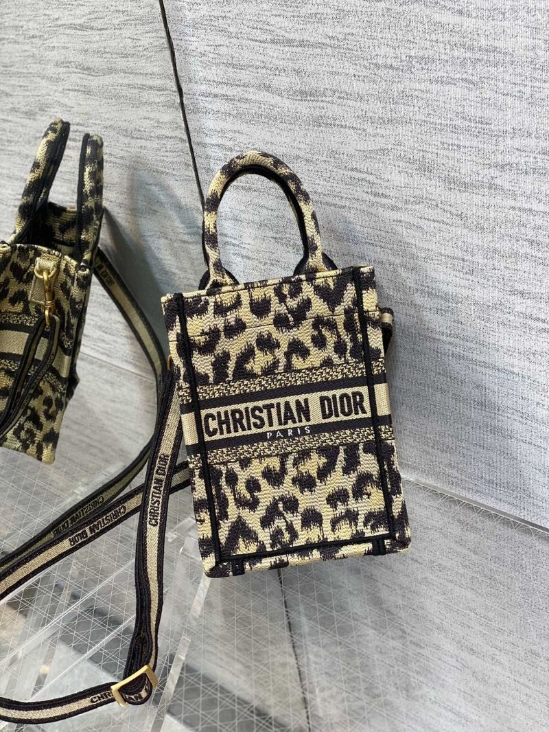 Christian Dior Shopping Bags